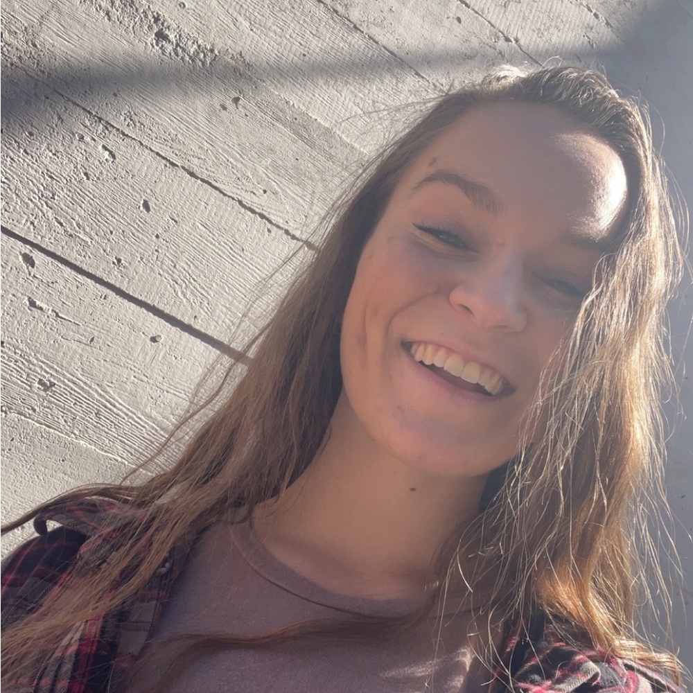 Meet your Posher, Lydia